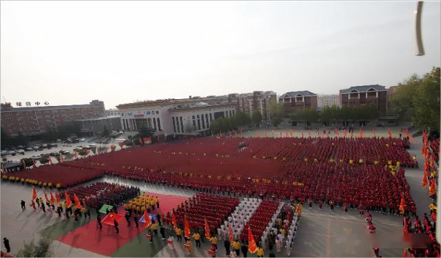 正规武校招生是什么条件的呢？嵩山少林武校是正规的吗？