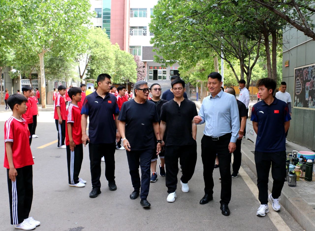 河南少林小龙武校