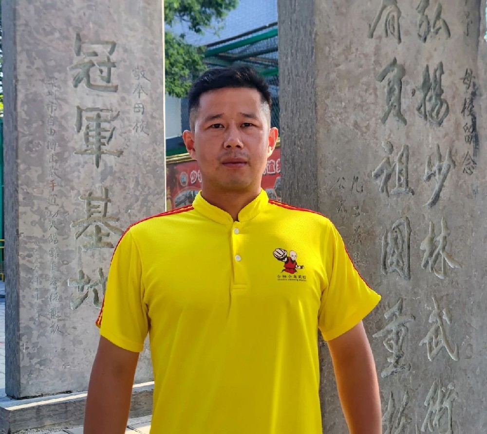 少林小龙武校影视艺术部学生贺曙初感恩我的教练