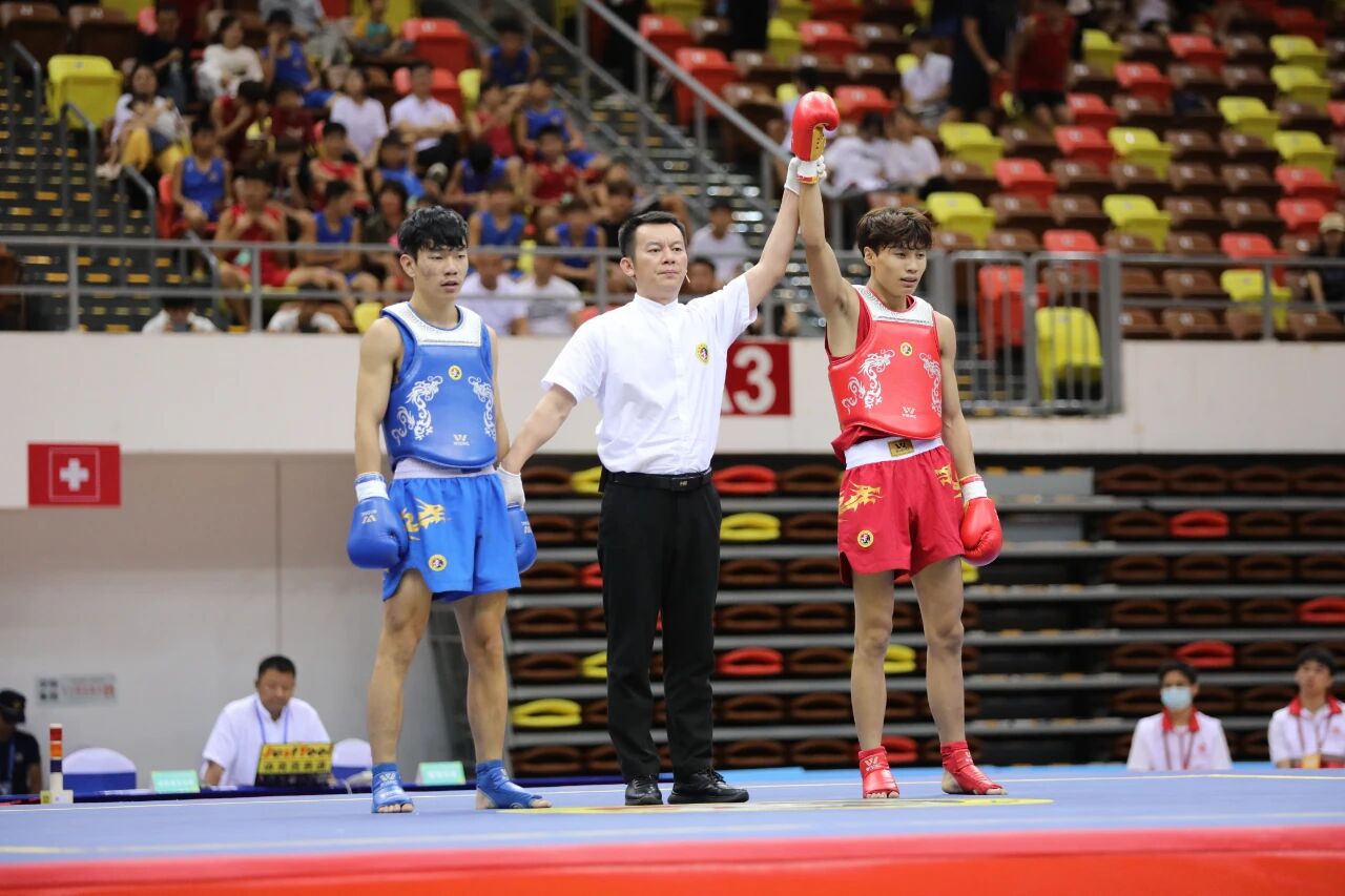 少林小龙武校竞训散打队 征战广东省青少年武术散打锦标赛载誉而归