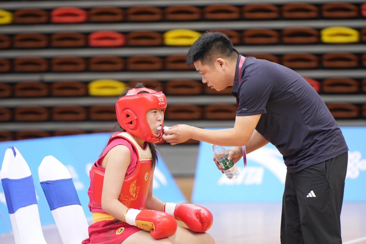 少林小龙武校竞训散打队 征战广东省青少年武术散打锦标赛载誉而归