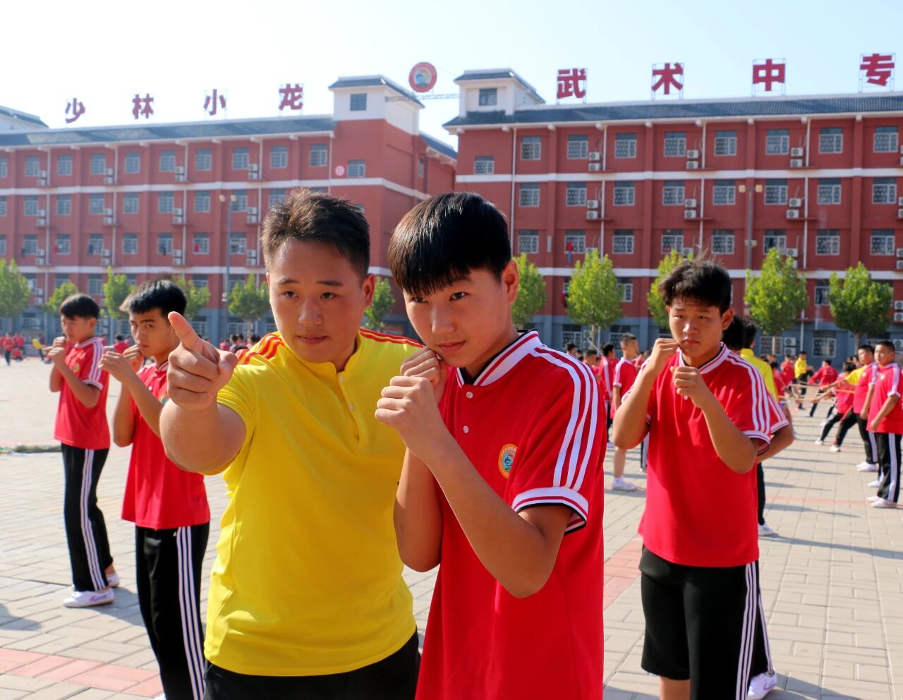 少林小龙武校高托散打一部教练陈鹏宇：十年武途守初心，以武育德伴成长