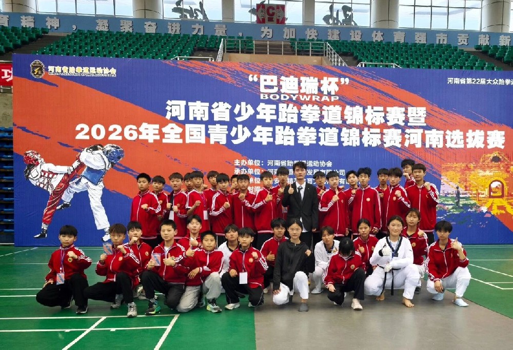 河南少林小龙武校