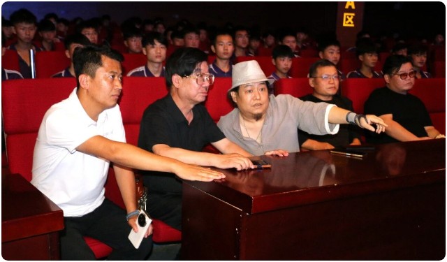 河南少林小龙武校影视选星,再启新篇!《嵩山下的酒歌》剧组来校遴选演员