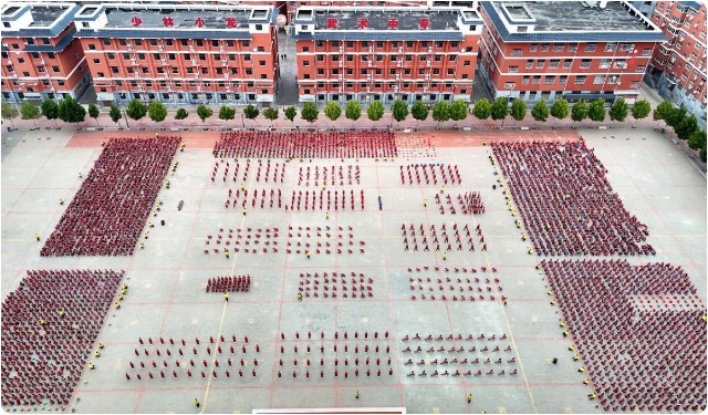 河南少林小龙武校